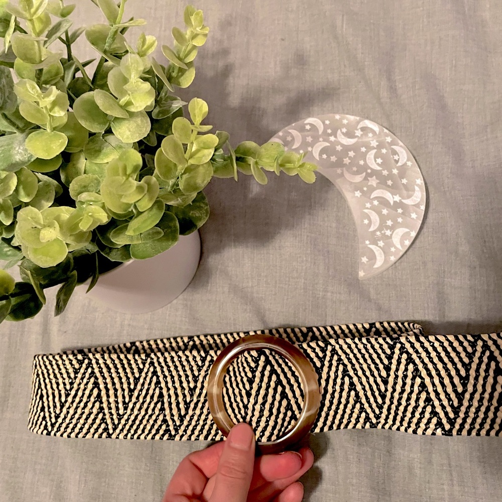Woven beachy belt